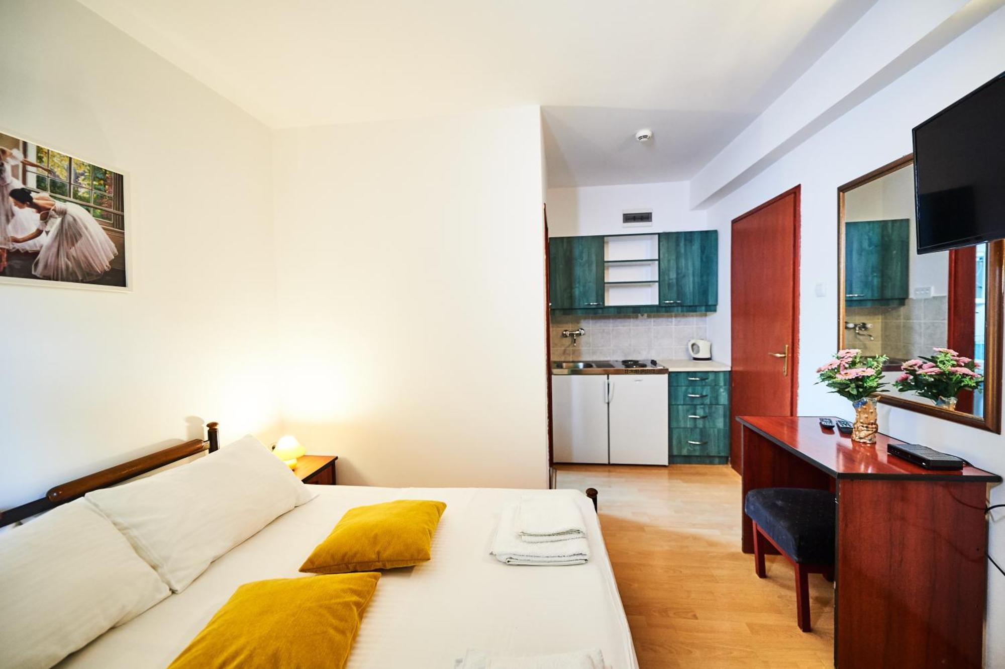 Apartment Family Mont Budva