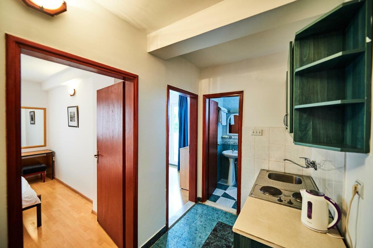 Family Mont Apartment