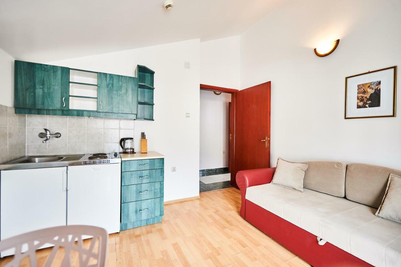 Family Mont Apartment