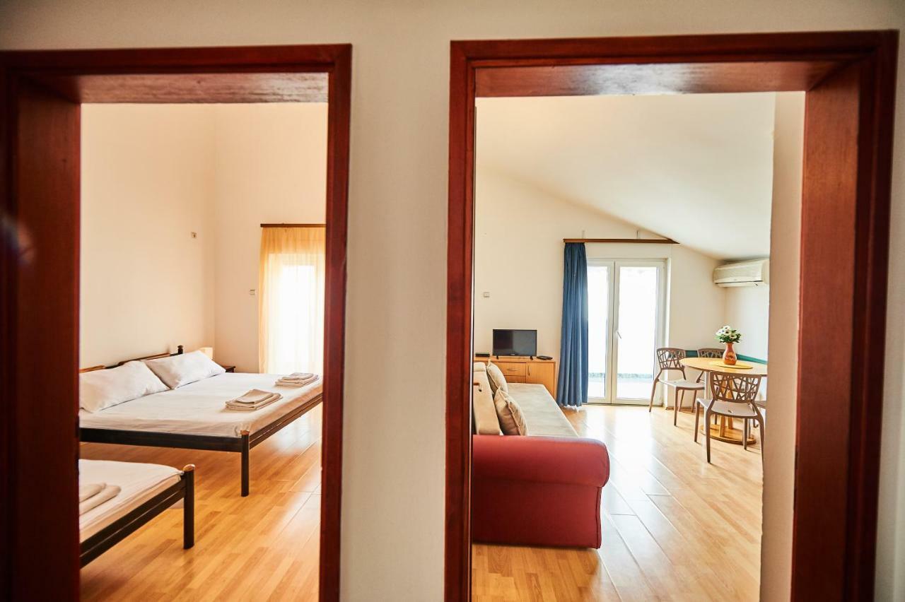 Family Mont Apartment